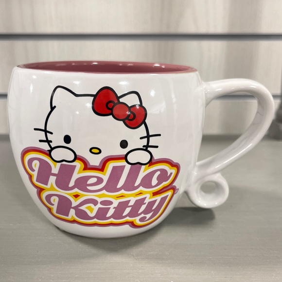 Hello Kitty Other - NEW Sanrio HELLO KITTY Red and Pink Fancy Loop Handle Ceramic Coffee Mug